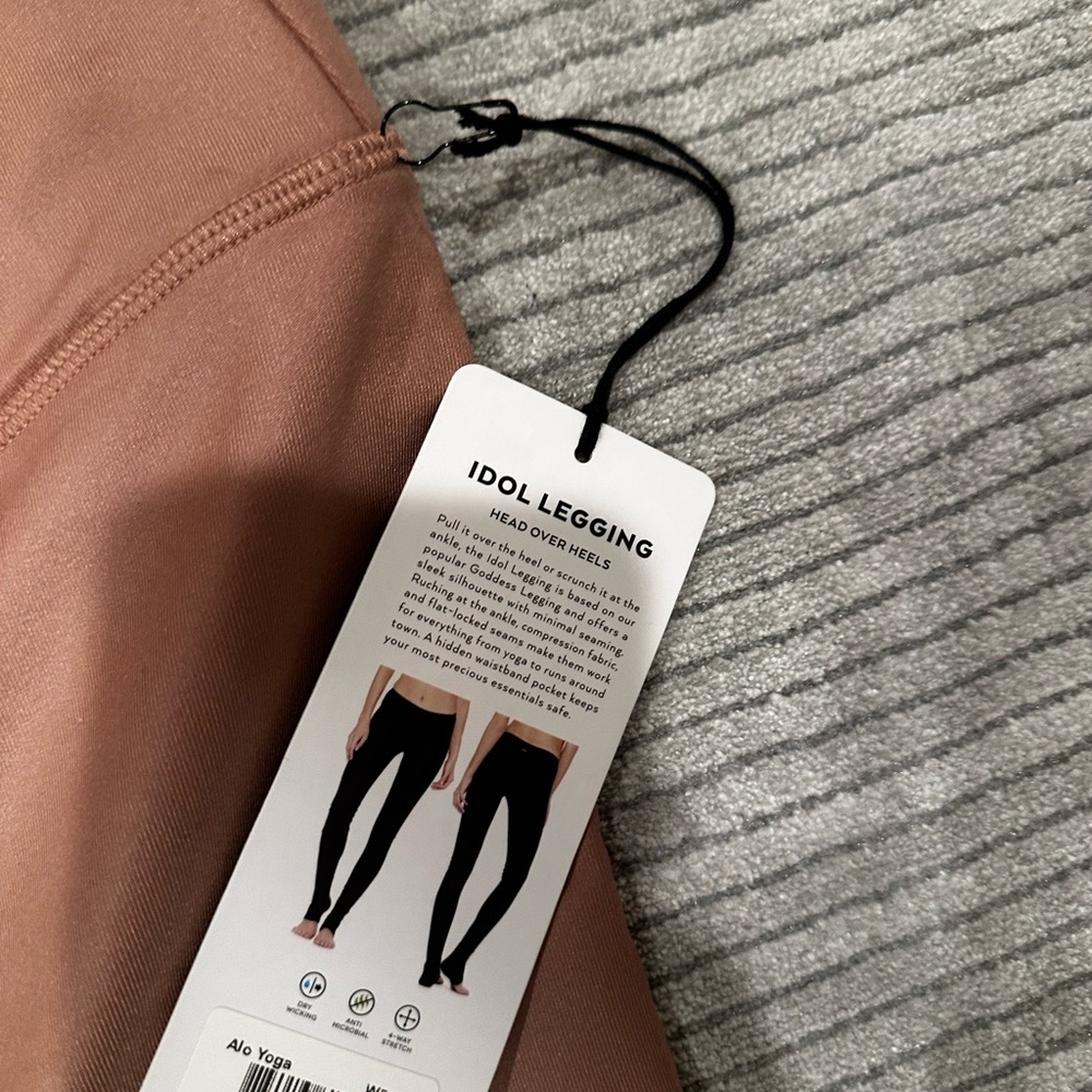 Stylish dusty pink women’s Leggings - Picture 2 of 3